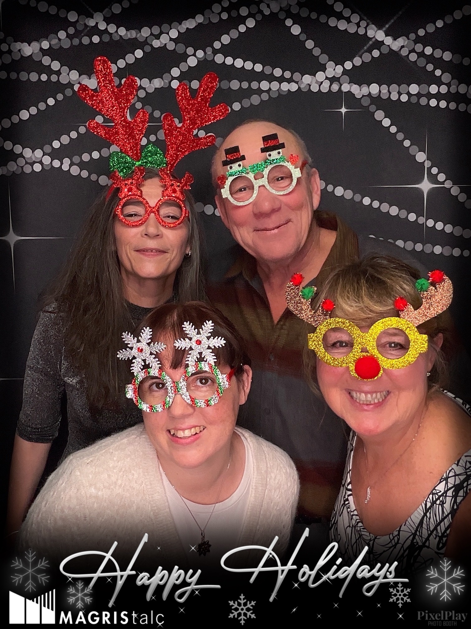 Magris holiday party 2025 photo booth — PixelPlay Timmins